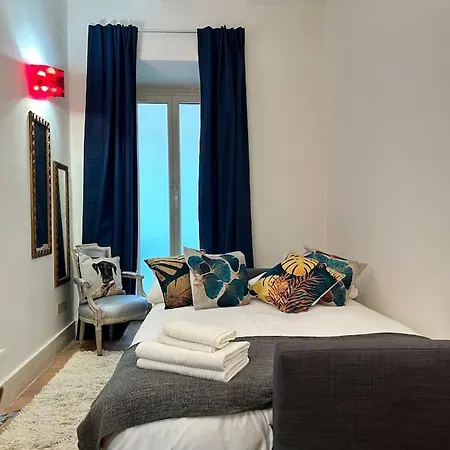 Elegant 3 Bedrooms Colosseum - San Giovanni *
