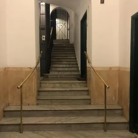 Elegant 3 Bedrooms Colosseum - San Giovanni Roma