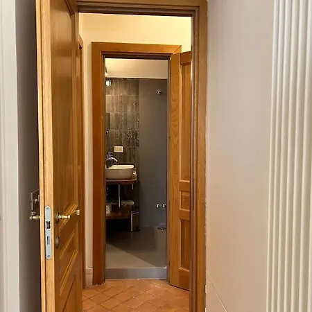Elegant 3 Bedrooms Colosseum - San Giovanni Daire