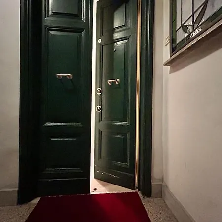 Elegant 3 Bedrooms Colosseum - San Giovanni Daire Roma