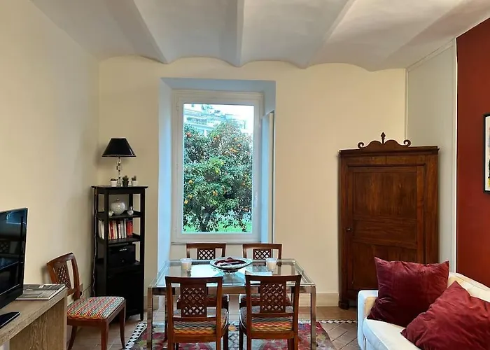 Elegant 3 Bedrooms Colosseum - San Giovanni Apartment Rome